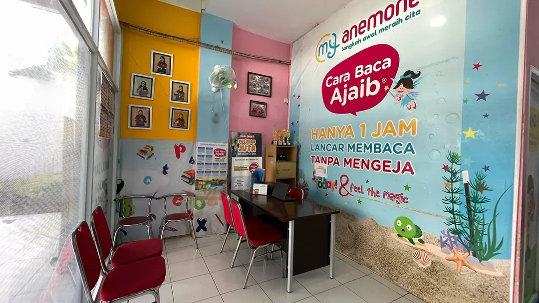 Tampilan Bagian Dalam Outlet Banyuwangi